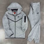 Nike tech fleece сив екип